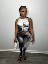 Load image into Gallery viewer, Ms.Bougie
